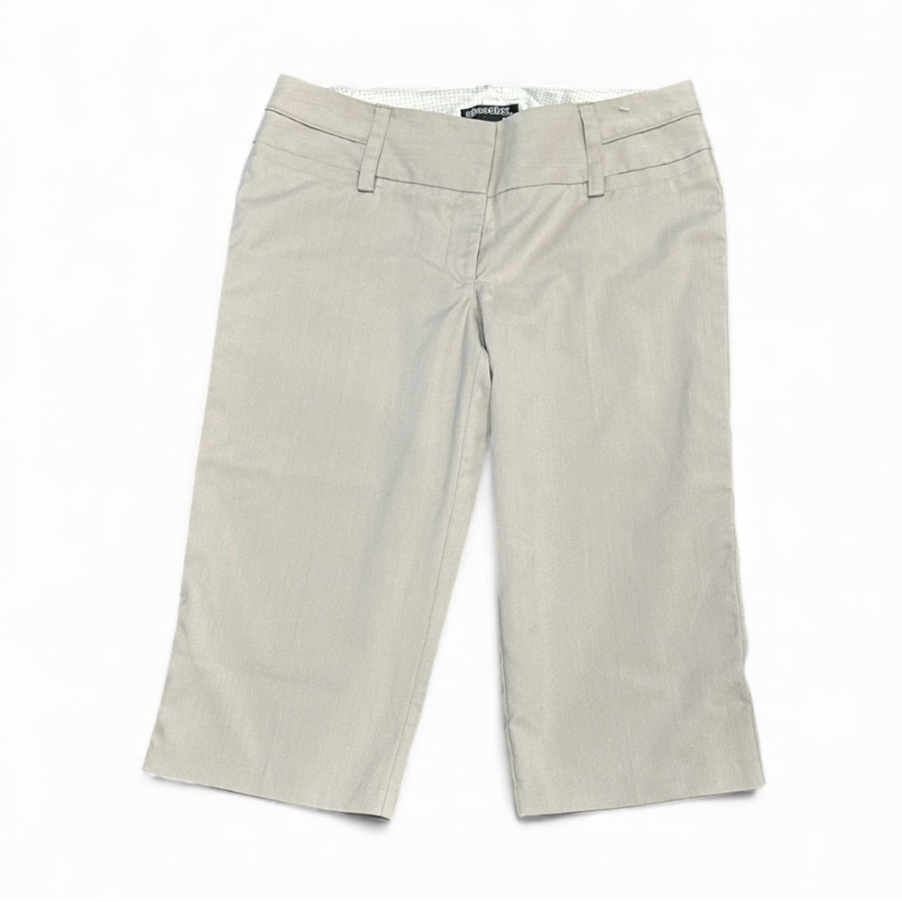 Stooshy Beige Capri Shorts Size 11